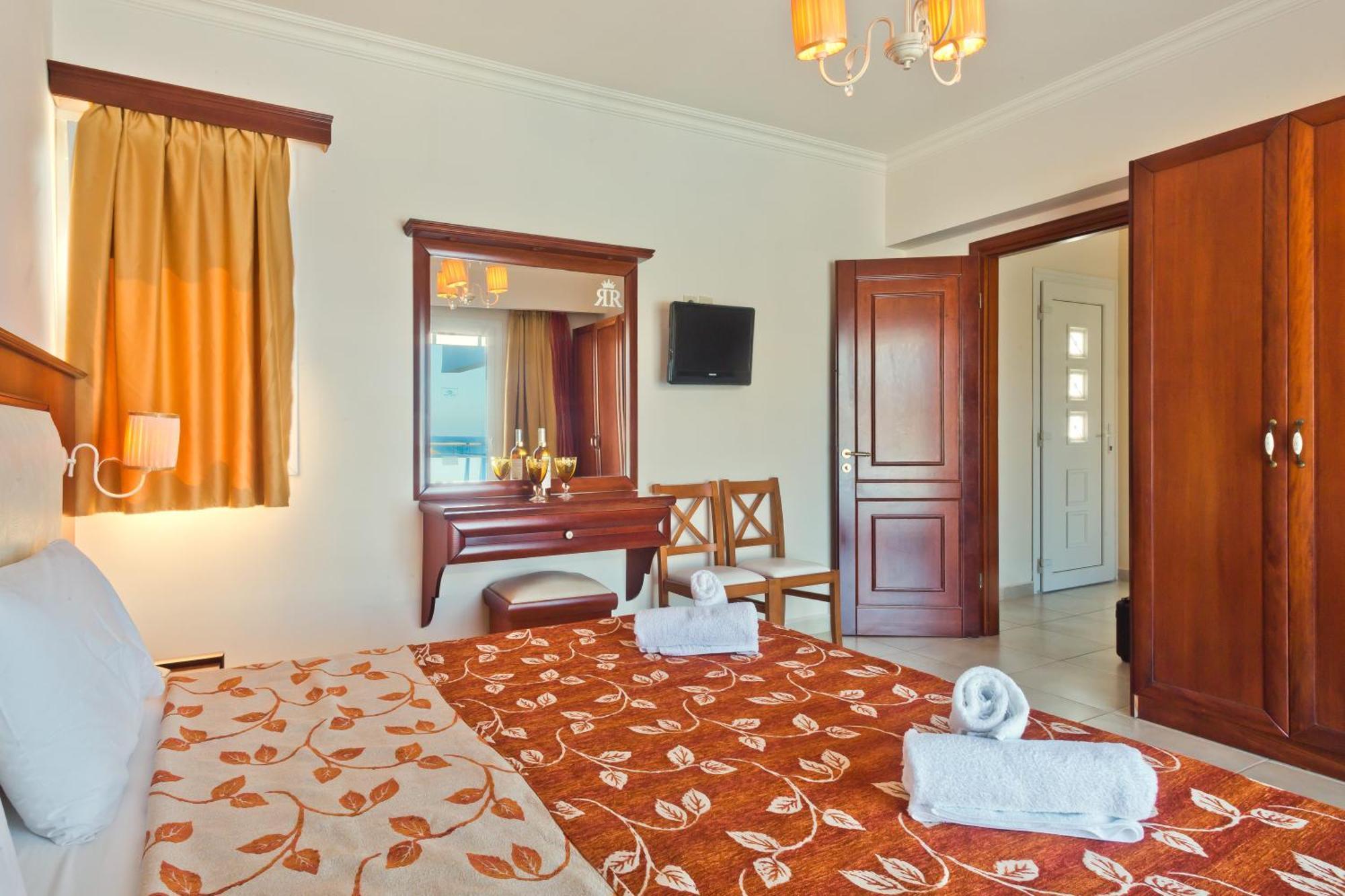 Royal Beach Hotel Arkasa Bagian luar foto
