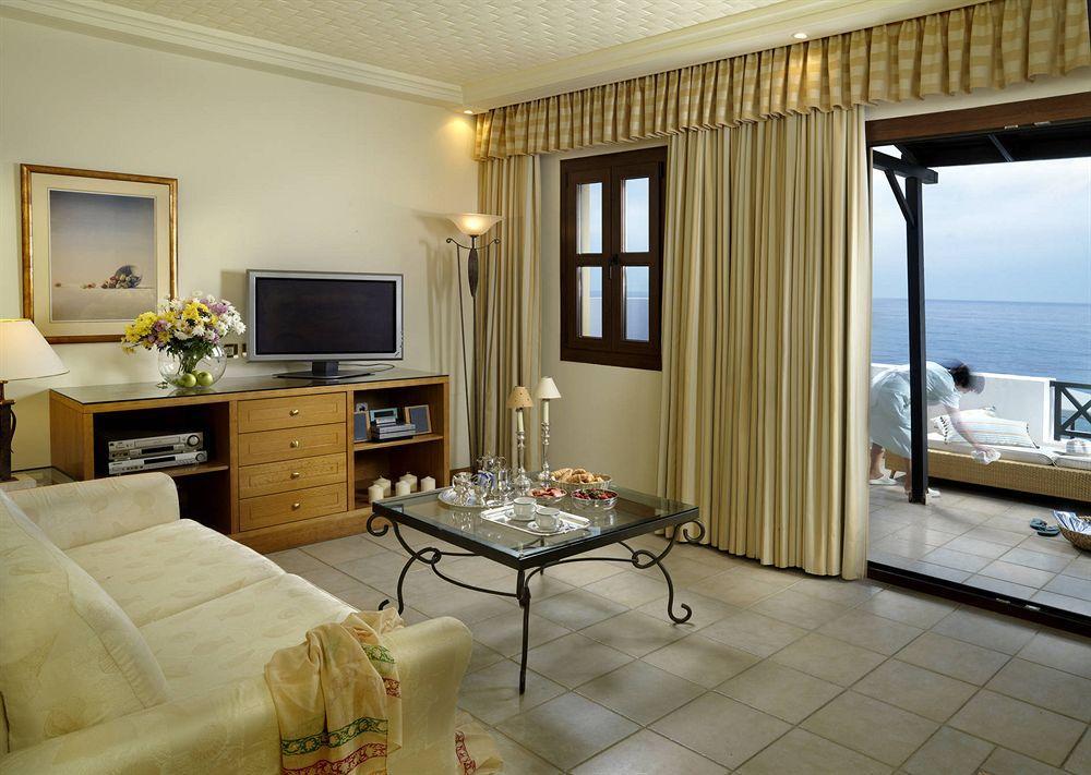 Royal Beach Hotel Arkasa Bagian luar foto